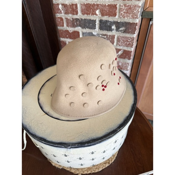Magid Hats Accessories - Magid Hats Womens Wool Bowler Hat